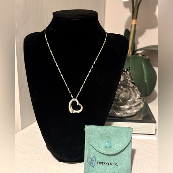 Tiffany & Co Elsa Peretti Open Heart Pendant - Picture 3 of 5